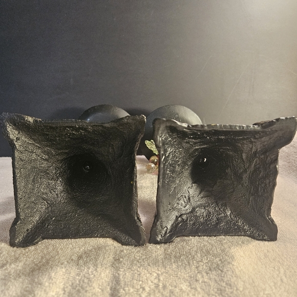 2 Vintage Cast Iron/metal Pillar Candle Holder. Ornamental grapevine. - Picture 13 of 16